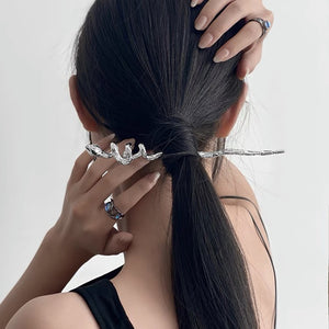 H3LL NO chic trendy snake hairpin (female)  Chinese style headwear modern, simplistic hair ornament